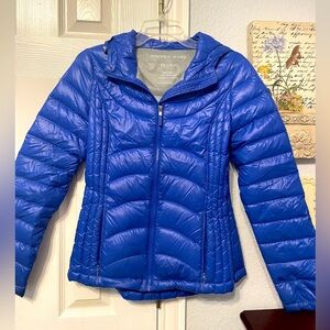 Puffer insulated blue jacket
